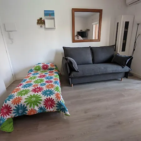 Monolocale A 100 Mt Dalla Playa Di Locos Torrevieja